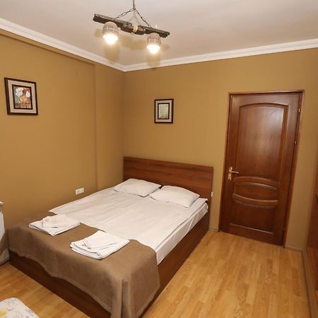 Popock Baghramyan Bed & Breakfast Yerevan Luaran gambar
