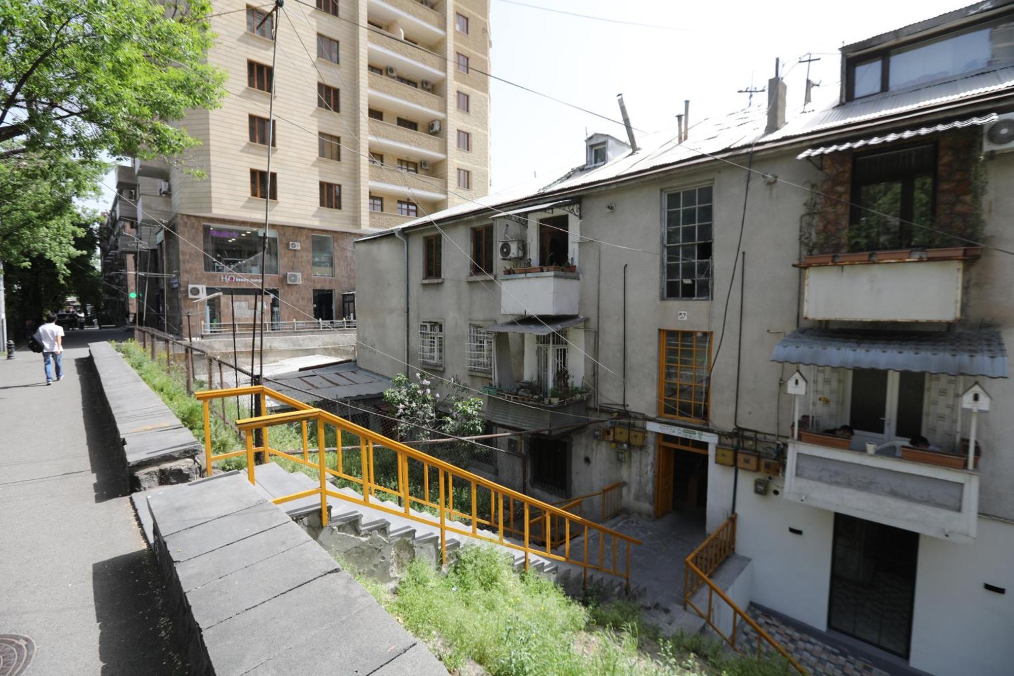 Popock Baghramyan Bed & Breakfast Yerevan Luaran gambar