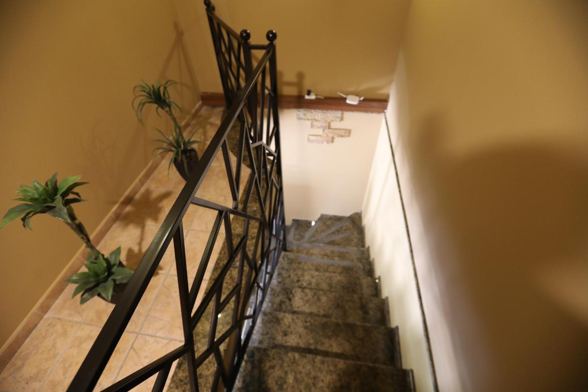 Popock Baghramyan Bed & Breakfast Yerevan Luaran gambar