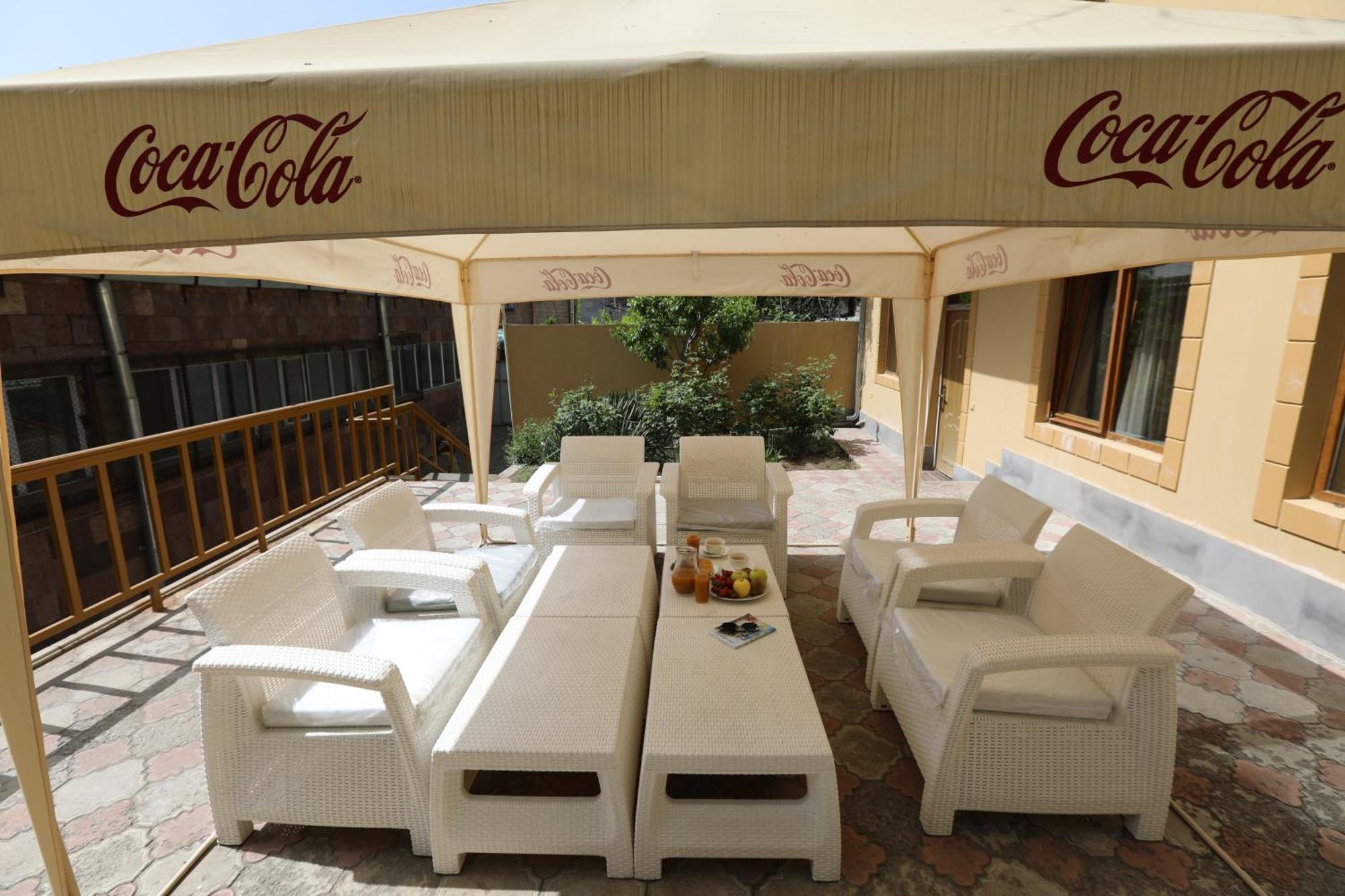 Popock Baghramyan Bed & Breakfast Yerevan Luaran gambar