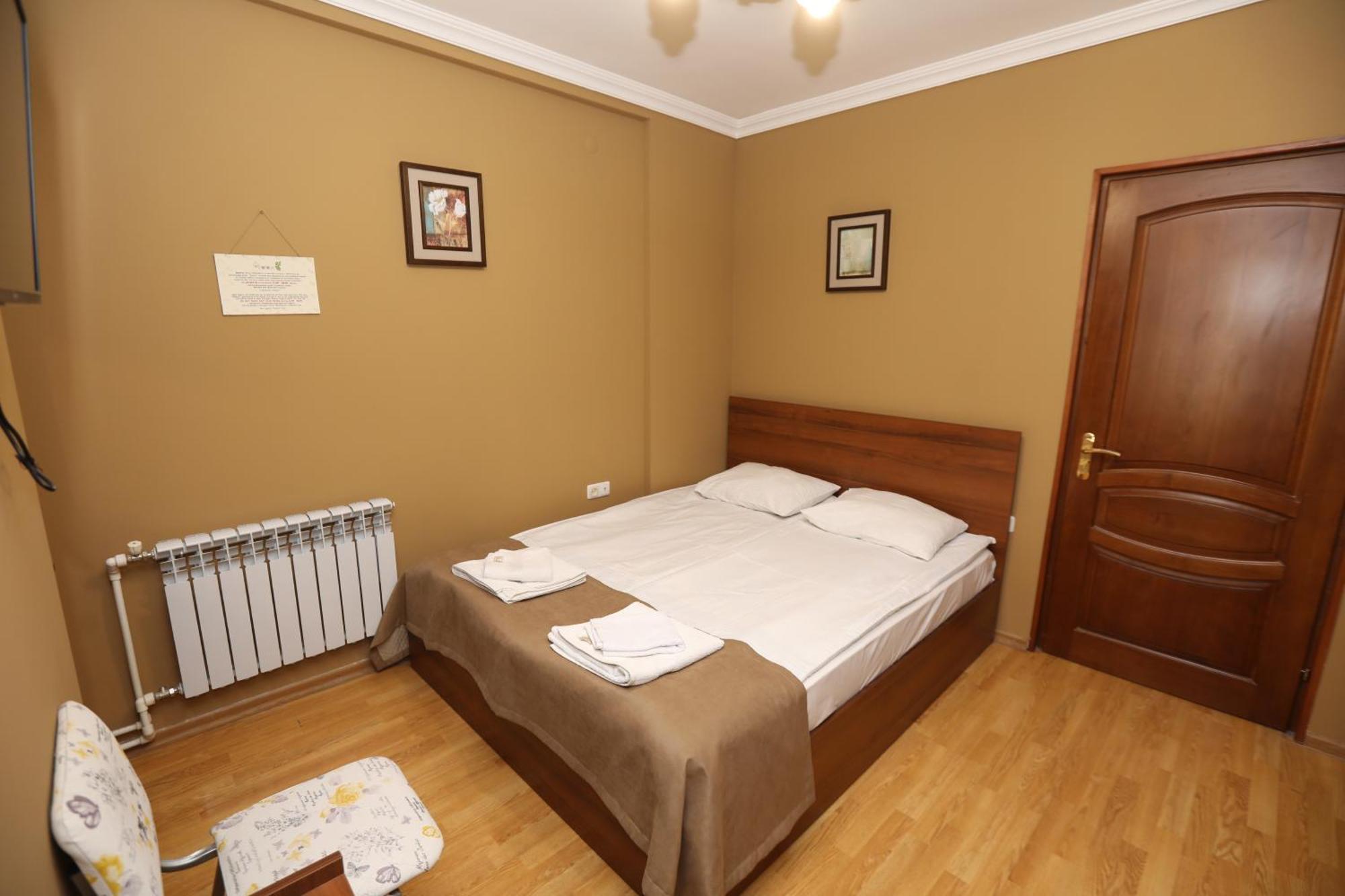 Popock Baghramyan Bed & Breakfast Yerevan Luaran gambar